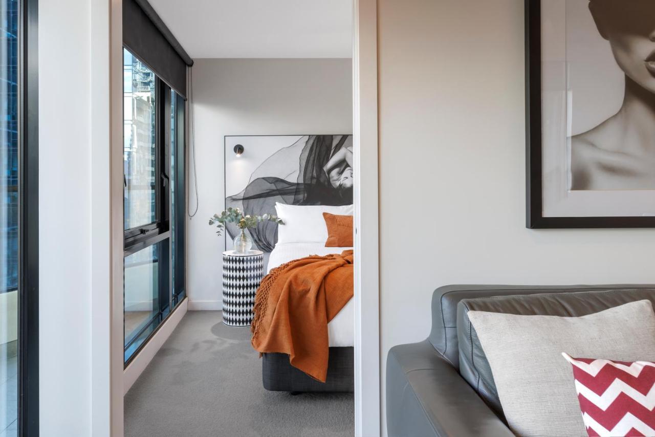 Imagine Southbank Hotel Melbourne Exterior photo